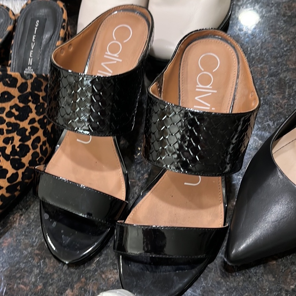 Great shoe for day and evening!